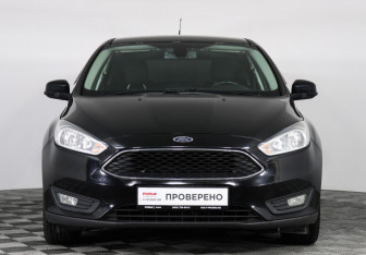 Подержанный автомобиль Ford Focus Hatchback 2018 года (2 фото)