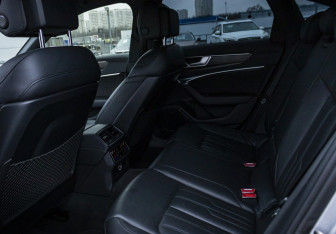 Подержанный автомобиль Audi A6 Sedan 2019 года (14 фото)