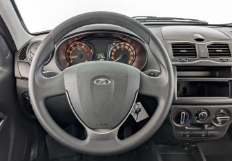 Подержанный автомобиль LADA (ВАЗ) Granta Sedan 2025 года (21 фото)