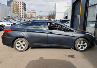Подержанный автомобиль Hyundai i40 Sedan 2013 года (4 фото)