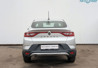 Подержанный автомобиль Renault Arkana 2021 года (6 фото)