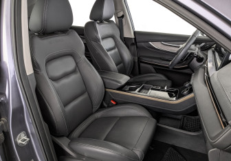 Подержанный автомобиль Exeed LX 2023 года (22 фото)