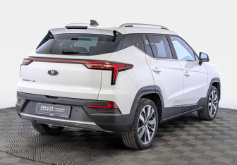 Подержанный автомобиль Москвич 3е 2023 года (5 фото)