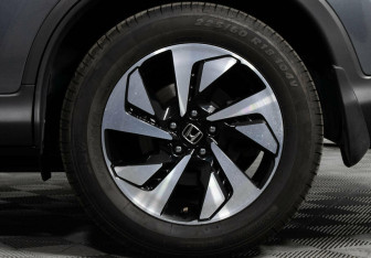 Подержанный автомобиль Honda CR-V 2018 года (5 фото)