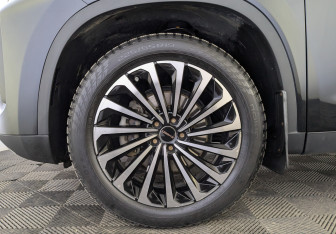 Подержанный автомобиль Exeed TXL 2022 года (12 фото)