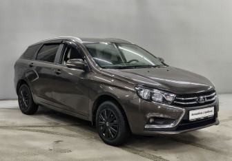 Подержанный автомобиль LADA (ВАЗ) Vesta Wagon 2020 года (3 фото)