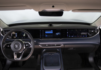 Подержанный автомобиль Voyah Free 2023 года (14 фото)