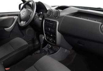Подержанный автомобиль Renault Duster 2014 года (5 фото)