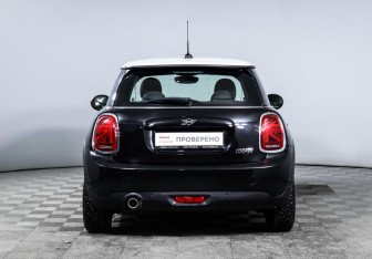 Подержанный автомобиль MINI Hatch 2020 года (6 фото)