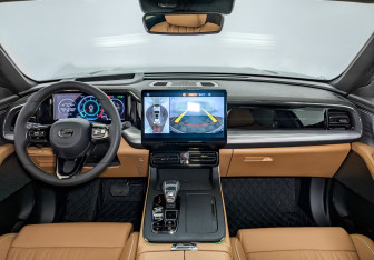 Новый GAC GS8 2025 (10 фото)