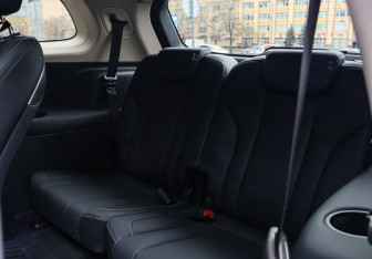 Подержанный автомобиль AITO M7 2023 года (12 фото)