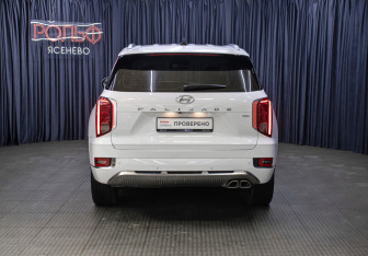 Подержанный автомобиль Hyundai Palisade 2021 года (6 фото)