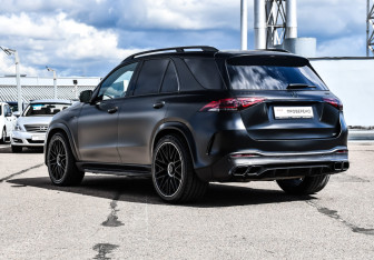 Подержанный автомобиль Mercedes-Benz GLE 2020 года (88 фото)