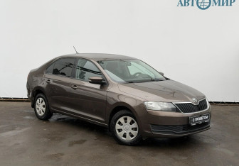 Подержанный автомобиль Skoda Rapid Liftback 2018 года (3 фото)