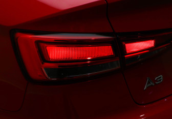 Подержанный автомобиль Audi A3 Sedan 2018 года (24 фото)