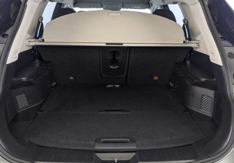 Подержанный автомобиль Nissan X-Trail 2016 года (9 фото)