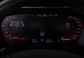 Подержанный автомобиль Geely Tugella 2024 года (12 фото)