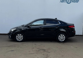 Подержанный автомобиль Kia Rio Sedan 2016 года (8 фото)