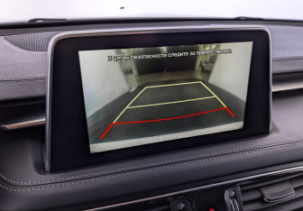 Подержанный автомобиль Genesis G70 2019 года (27 фото)