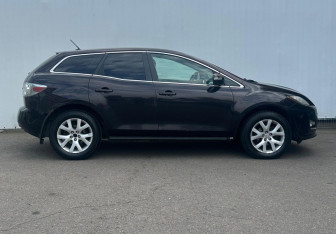 Подержанный автомобиль Mazda CX-7 2008 года (4 фото)