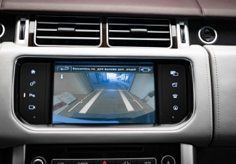 Подержанный автомобиль Land Rover Range Rover 2016 года (21 фото)
