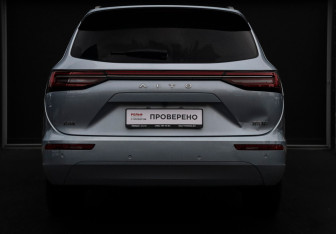 Подержанный автомобиль AITO M7 2023 года (6 фото)