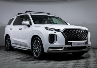 Подержанный автомобиль Hyundai Palisade 2022 года (3 фото)
