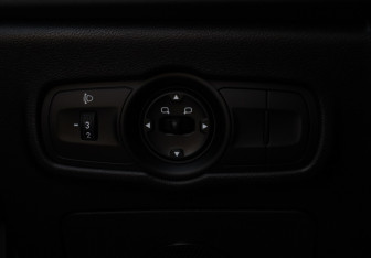 Подержанный автомобиль Omoda S5 2024 года (21 фото)