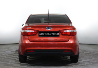 Подержанный автомобиль Kia Rio Sedan 2012 года (5 фото)