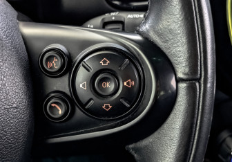 Подержанный автомобиль MINI Countryman 2018 года (30 фото)
