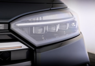 Подержанный автомобиль Exeed VX 2024 года (17 фото)