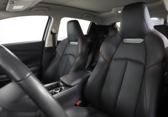Подержанный автомобиль Changan UNI-T 2023 года (16 фото)