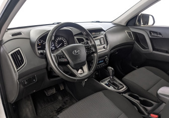 Подержанный автомобиль Hyundai Creta 2021 года (15 фото)