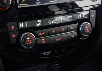 Подержанный автомобиль Nissan X-Trail 2021 года (21 фото)