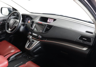 Подержанный автомобиль Honda CR-V 2014 года (10 фото)