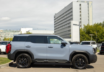 Подержанный автомобиль Haval H3 2024 года (3 фото)