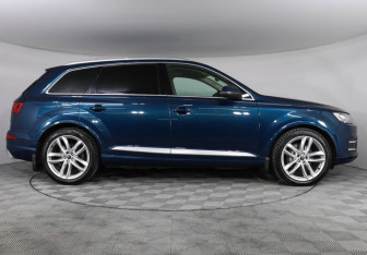 Подержанный автомобиль Audi Q7 2018 года (4 фото)