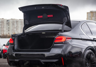 Подержанный автомобиль BMW M5 Sedan 2020 года (37 фото)