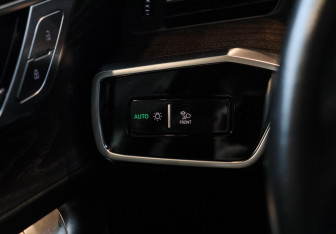 Подержанный автомобиль Audi A6 Sedan 2019 года (21 фото)