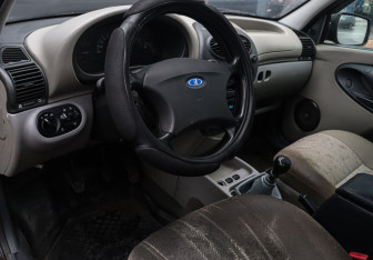 Подержанный автомобиль LADA (ВАЗ) Kalina Wagon 2011 года (11 фото)