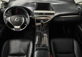 Подержанный автомобиль Lexus RX 2014 года (11 фото)