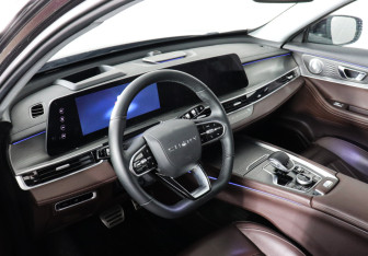 Подержанный автомобиль Chery Tiggo 8 Pro Max 2023 года (9 фото)