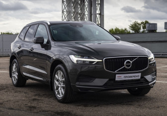 Подержанный автомобиль Volvo XC60 2018 года (3 фото)