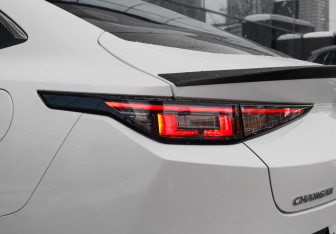 Подержанный автомобиль Changan Lamore 2024 года (28 фото)