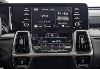 Подержанный автомобиль Kia Sorento 2020 года (17 фото)