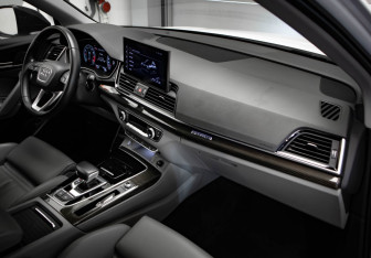 Подержанный автомобиль Audi Q5 2021 года (30 фото)