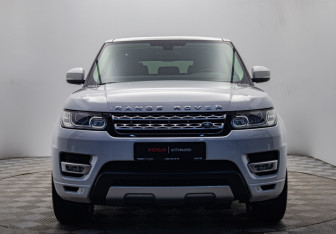 Подержанный автомобиль Land Rover Range Rover Sport 2016 года (8 фото)
