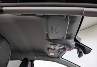 Подержанный автомобиль Peugeot 3008 2021 года (22 фото)