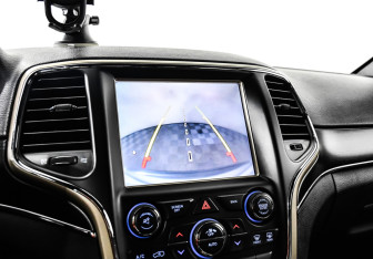 Подержанный автомобиль Jeep Grand Cherokee 2013 года (22 фото)