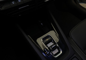 Подержанный автомобиль Skoda Octavia Liftback 2021 года (15 фото)